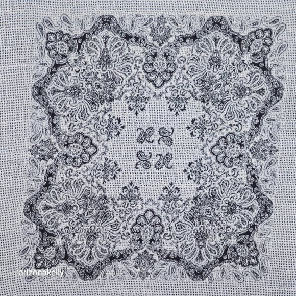 NWOT Wilfred Large Square Scarf Classic Bandana Design Woven - Picture 5 of 11